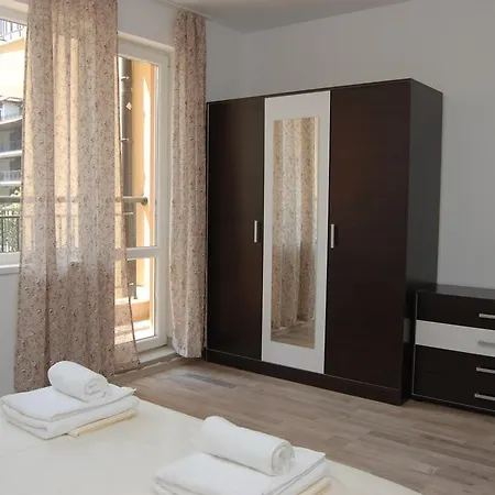 Apartment Elit Oasis *